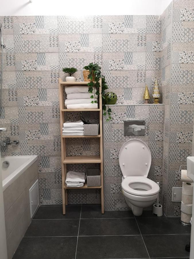 Lazo Two Room- Luxury Apartment Βουκουρέστι Εξωτερικό φωτογραφία